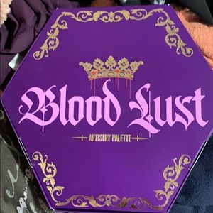 *CLOSING SOON* BLOODLUST ARTISTRY PALETTE